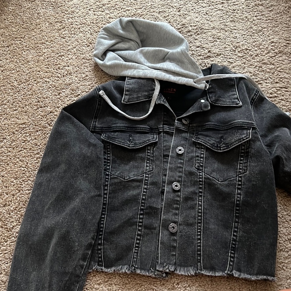 Crop Jean jacket with removable hood